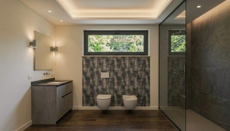 Nuova costruzione bifamiliare NZEB Monbelluna bagno padronale